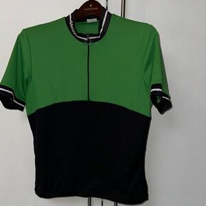 Sugoi green and black quarter zip shirt